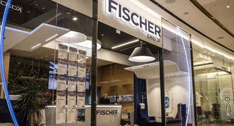 Die Fischer Gruppe steht in Osteuropa für die Aktivitäten des Reiseveranstalters und den stationären Vertrieb mit über 60 Reisebüros, Callcentern und Onlinekanälen