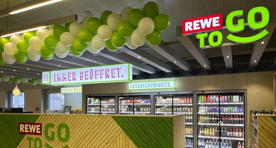 REWE To Go: Smart-Kiosk in Porz